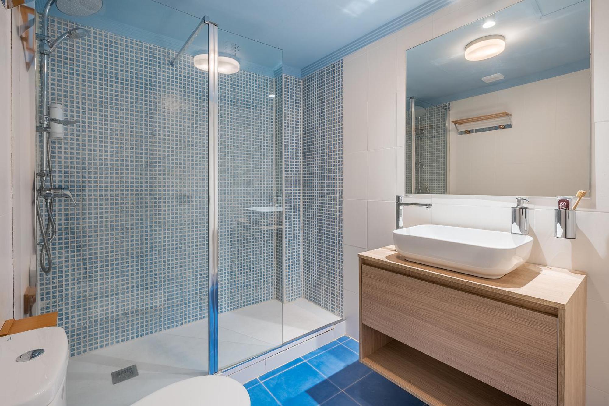 Granada Suites By Olala Homes Екстериор снимка