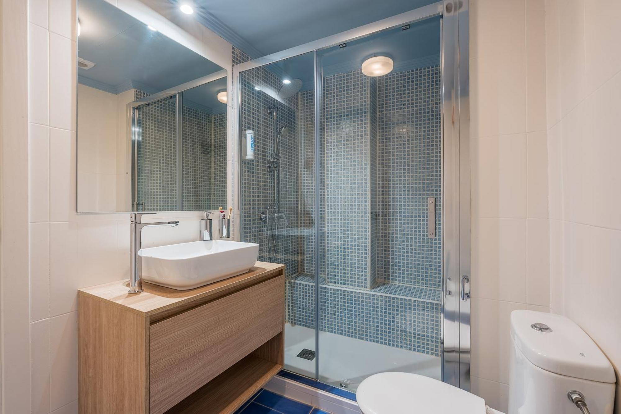 Granada Suites By Olala Homes Екстериор снимка